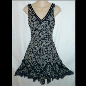 Nolita Full Skirt Pintuck Dress Velvet Trim S